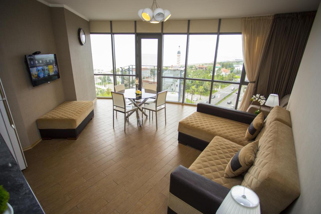 Blue Star Batumi Aparthotel Exterior photo